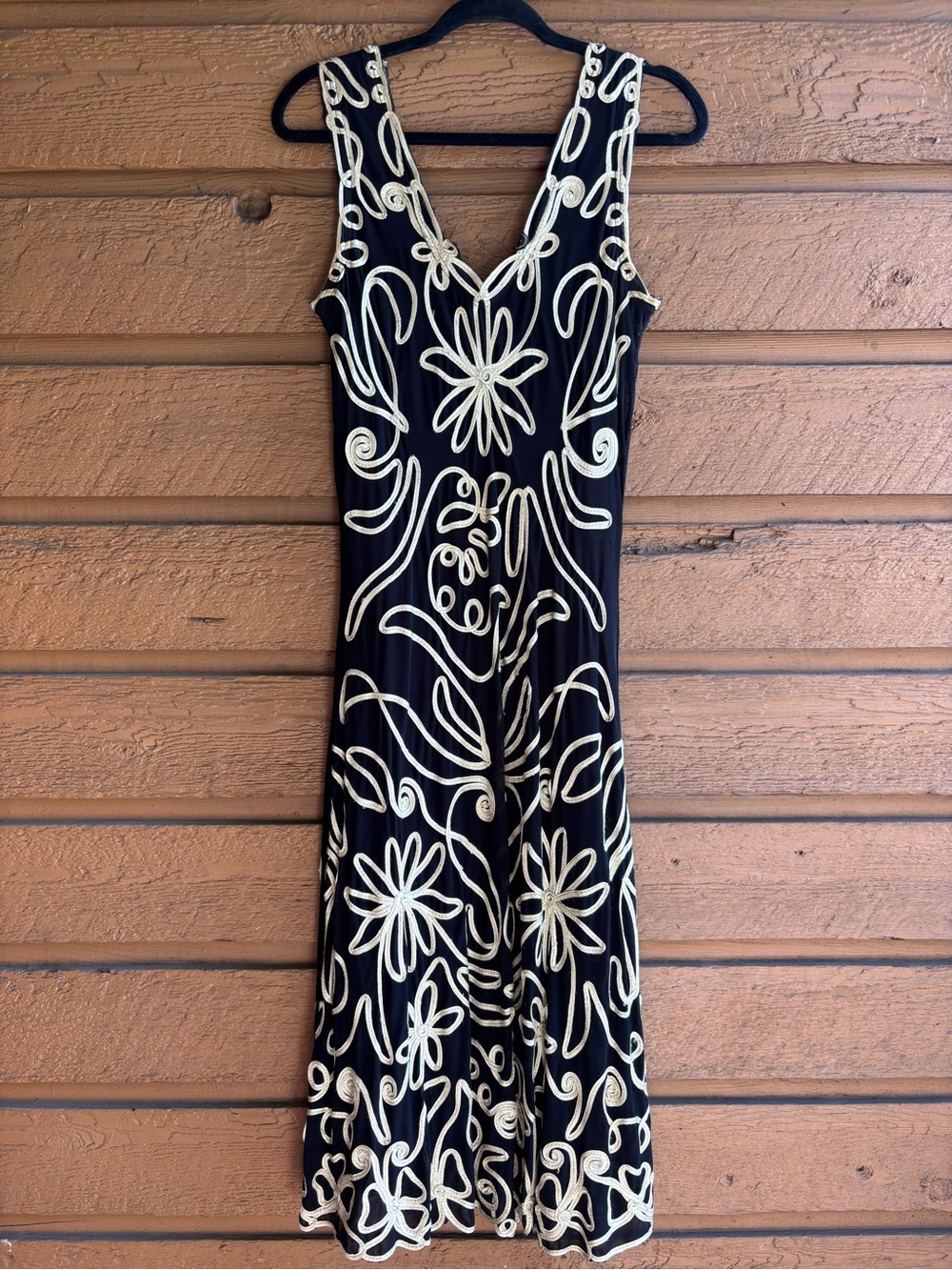 Frank Lyman Design Black Maxi Dress with Cream Floral Swirl Embroidery